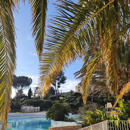 Апартаменты Village Cap Esterel , Agay , T2 Climatise Vue Panoramique - Acces De Plain-pied Au Calme Rare Sur Le Site - Piscines Et Parking Couvert Inclus Сен-Рафаэль