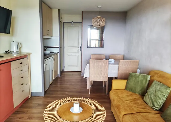 Village Cap Esterel , Agay , T2 Climatisé Vue Panoramique - Accès De Plain-pied Au Calme Rare Sur Le Site - Piscines Et Parking Couvert Inclus Apartamento Saint-Raphaël