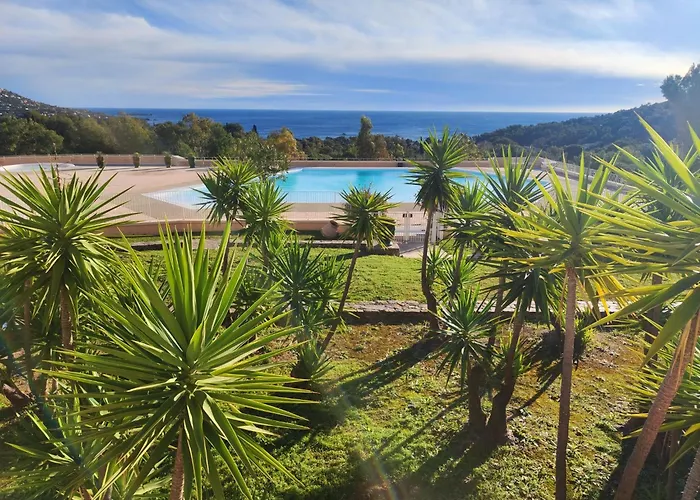 Village Cap Esterel , Agay , T2 Climatisé Vue Panoramique - Accès De Plain-pied Au Calme Rare Sur Le Site - Piscines Et Parking Couvert Inclus Saint-Raphaël