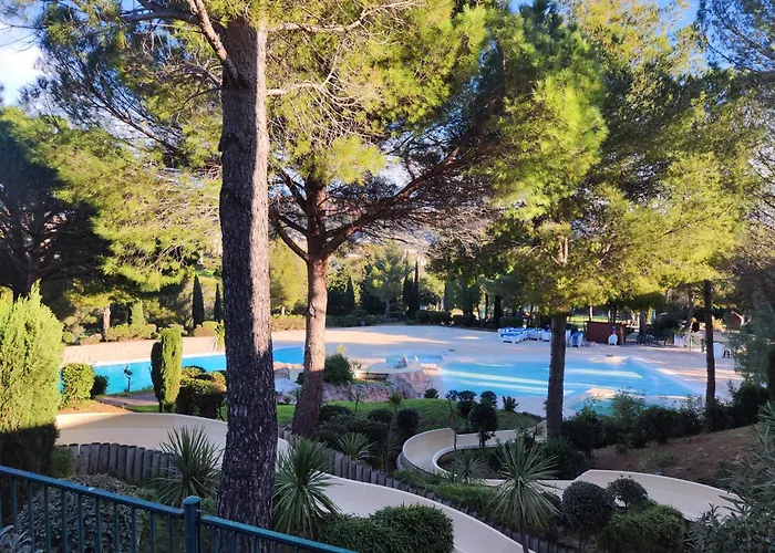 Village Cap Esterel , Agay , T2 Climatisé Vue Panoramique - Accès De Plain-pied Au Calme Rare Sur Le Site - Piscines Et Parking Couvert Inclus *